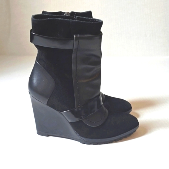 Derek Lam 10 Crosby Karli Suede Leather Wedge Bootie, Black 6.5 - Picture 1 of 10